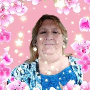 Meet your Posher, Connie